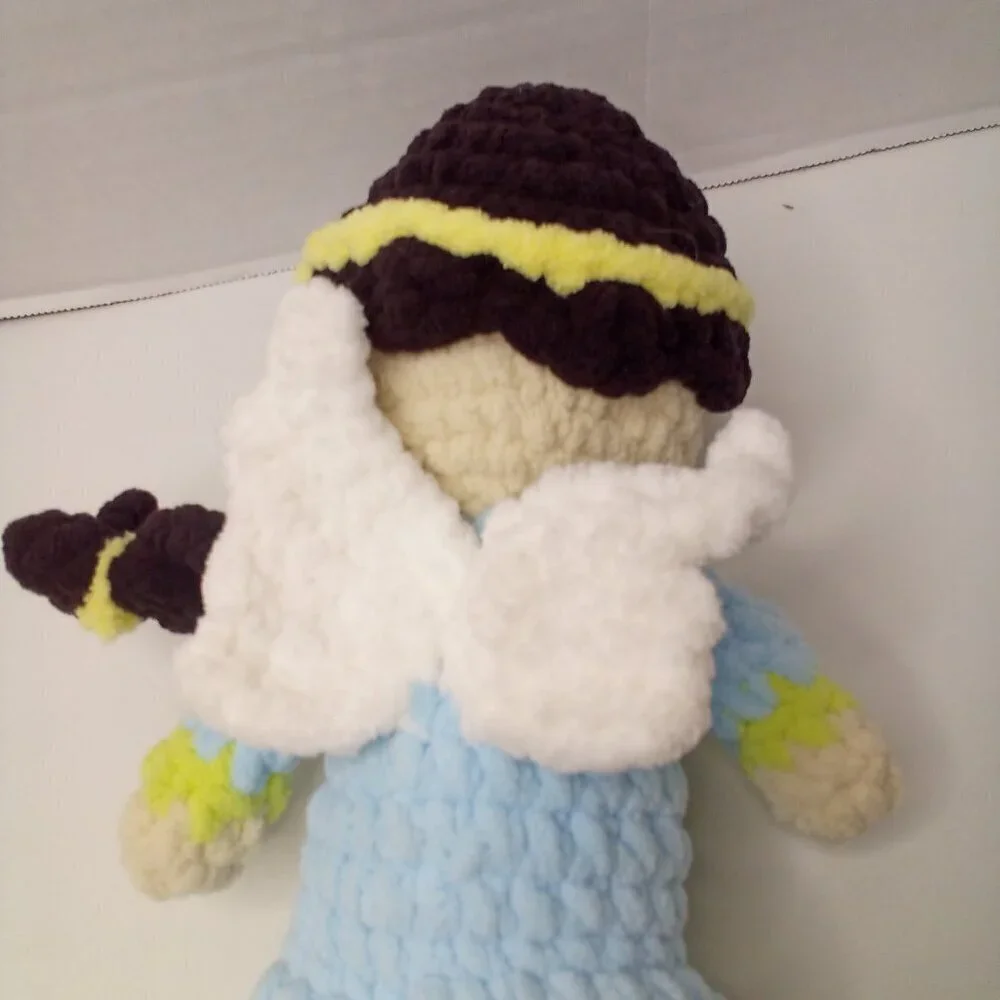 Crochet Angel Doll Handmade Braided Hair Wings 10